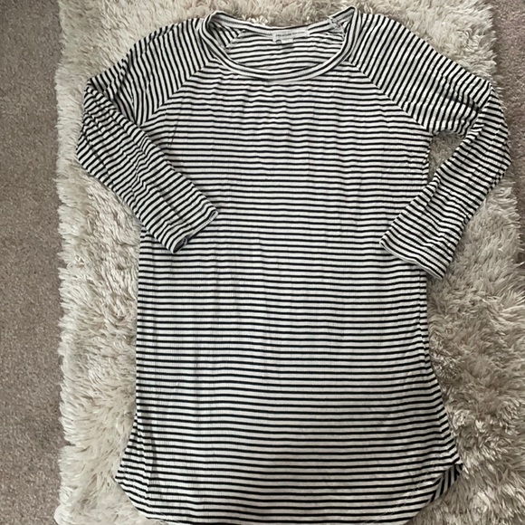 American Eagle size small striped 3/4 length top - Picture 1 of 7
